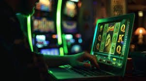Filipino player using jelibet mobile app on Android phone to access live casino games